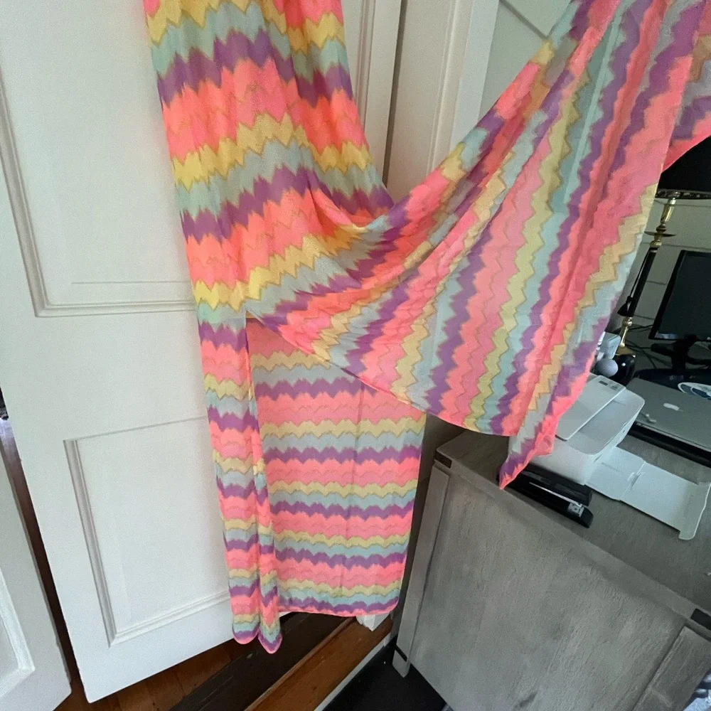 Lilly Pulitzer embellished dress - Picture 4 of 11